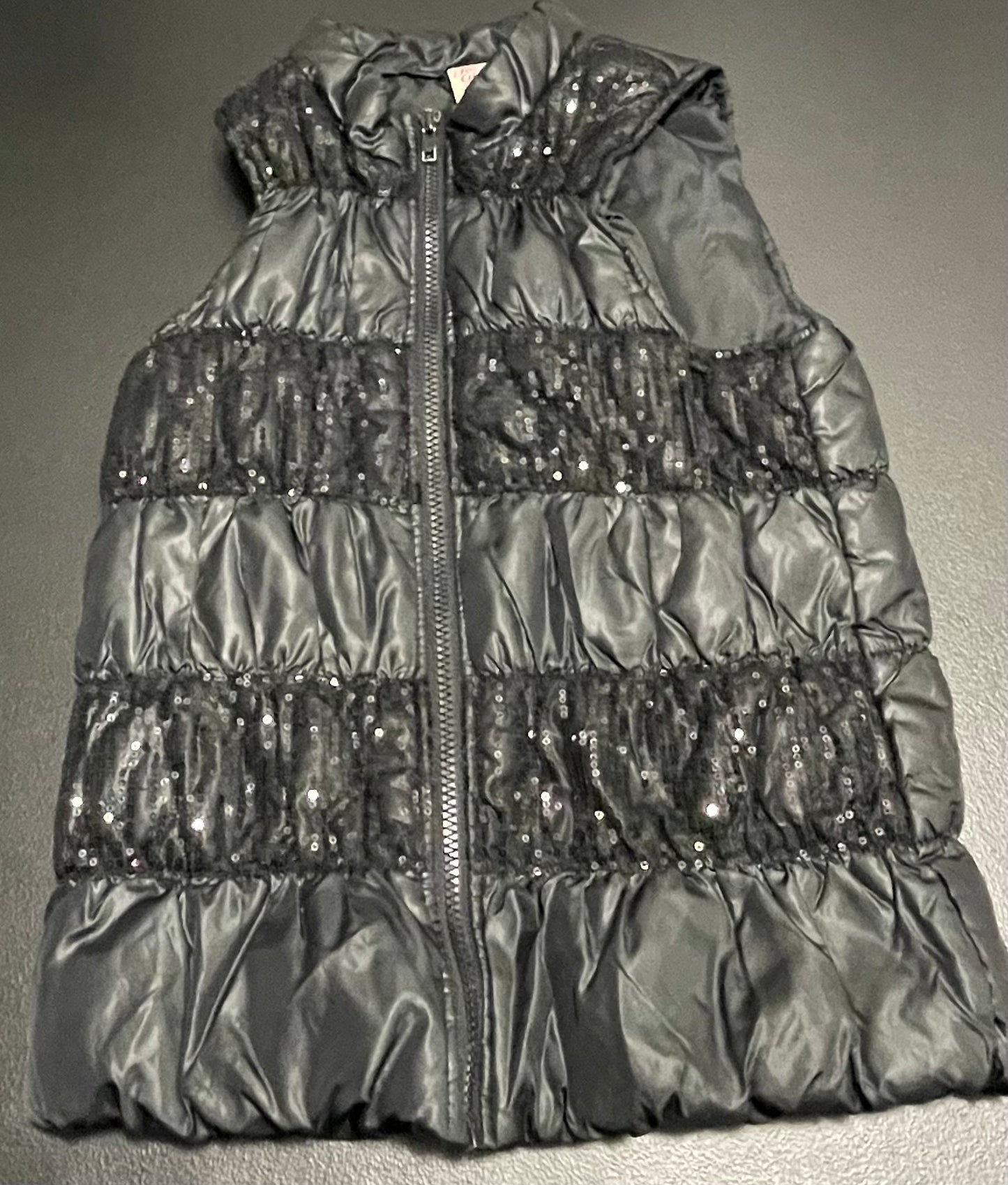 7/8 (M) Girls Puffer Vest, Black/Sequin
