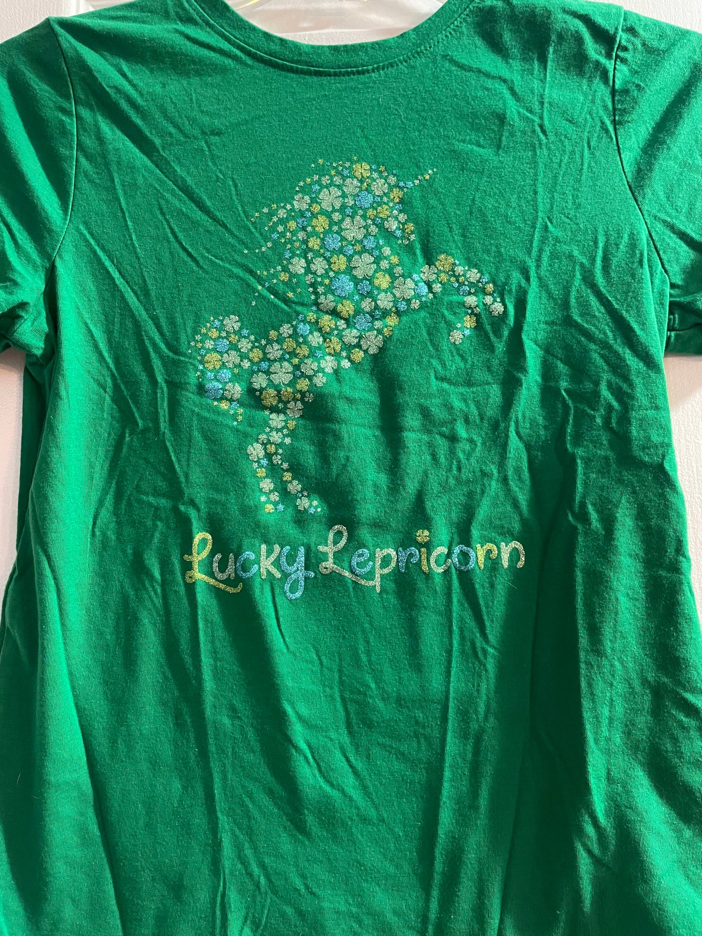 14/16 XL Girls T Shirt, St Patty’s Day Unicorn