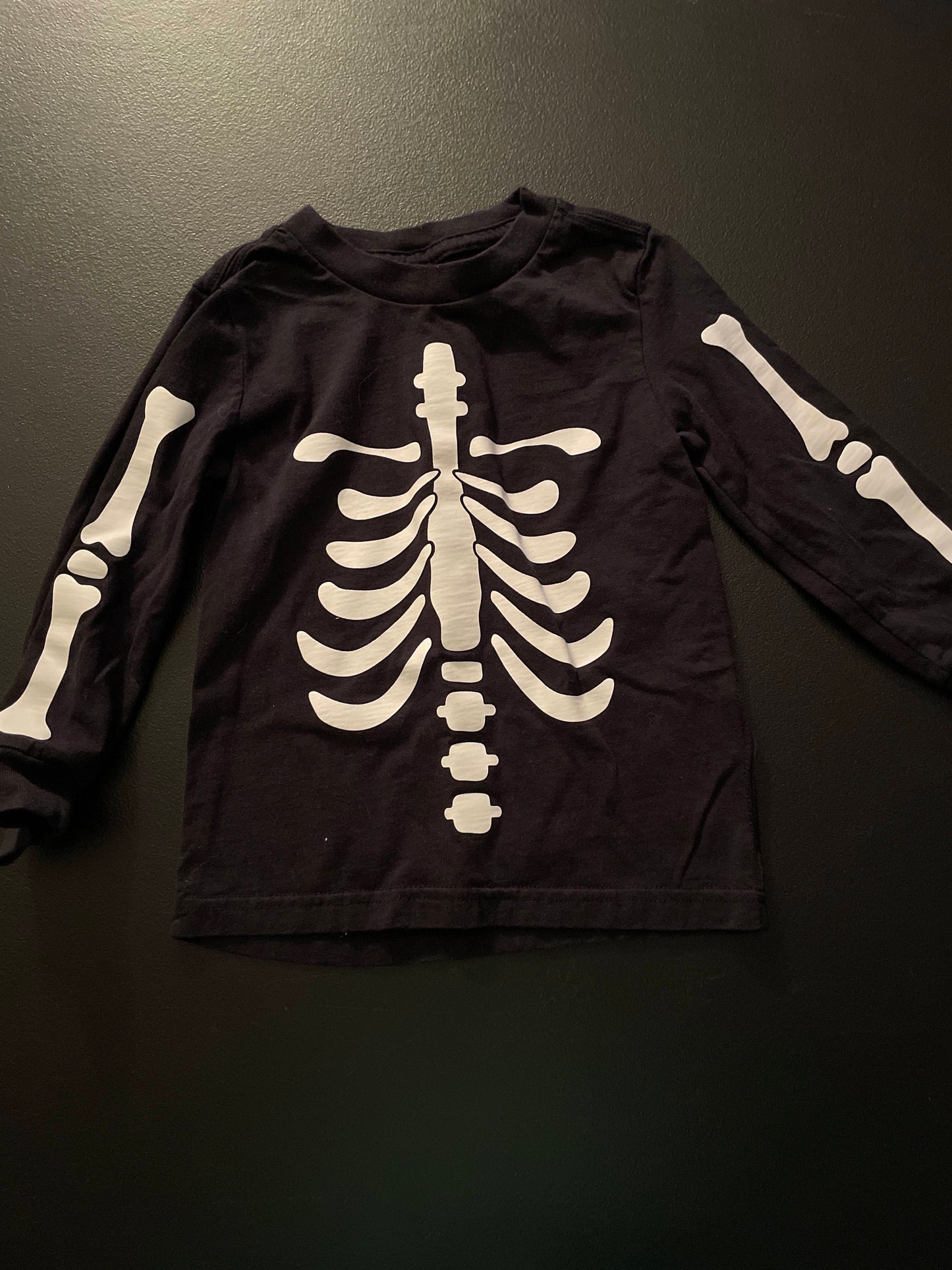 2T Boys Long Sleeve Shirt, Black, Bones (Halloween)