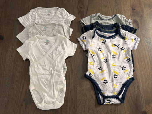 Lot of 6, boy, short sleeved onesies, size 0-3, 3-6 months