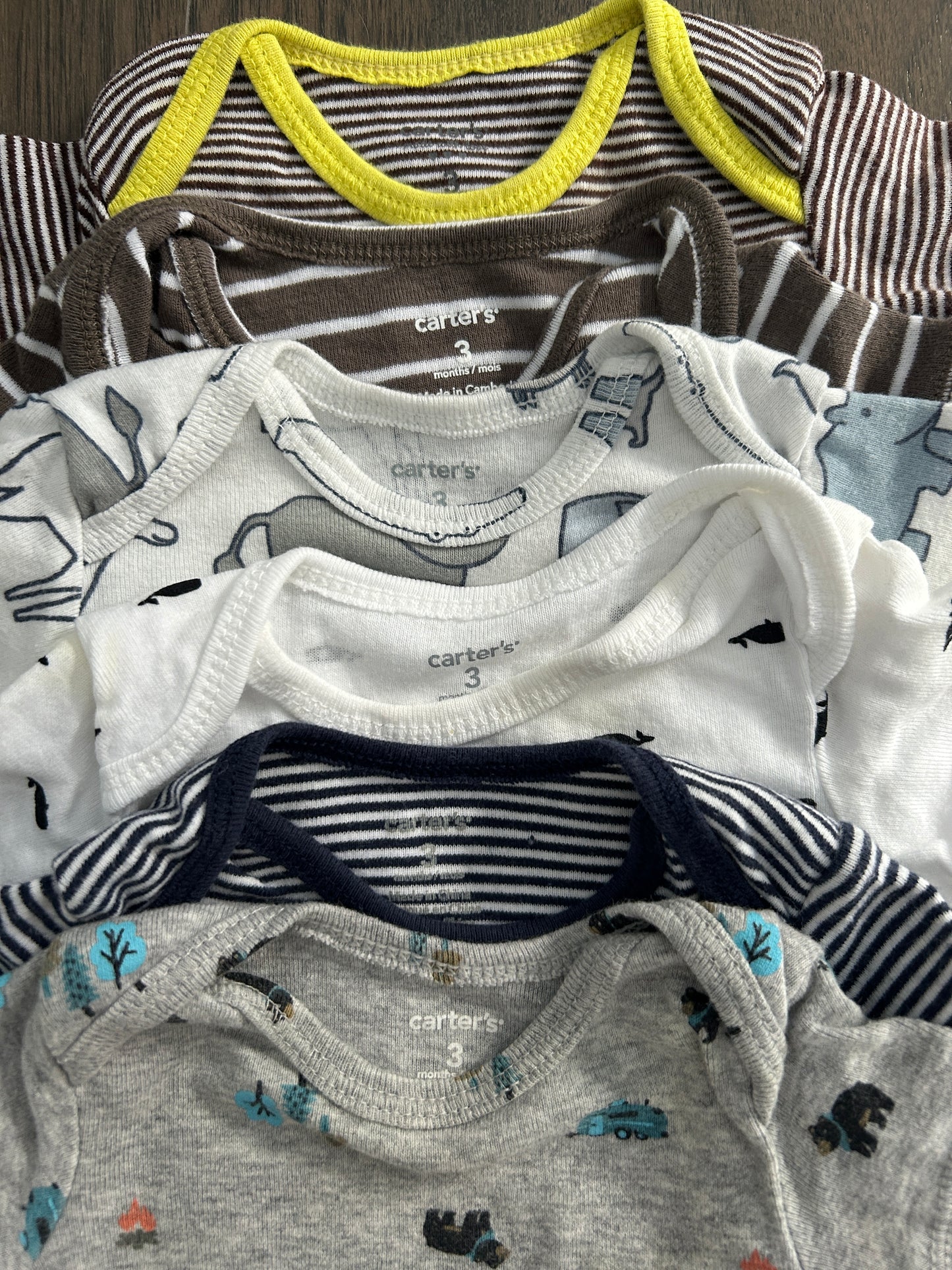 Lot of 6, boys short sleeved onesies, size 3 months