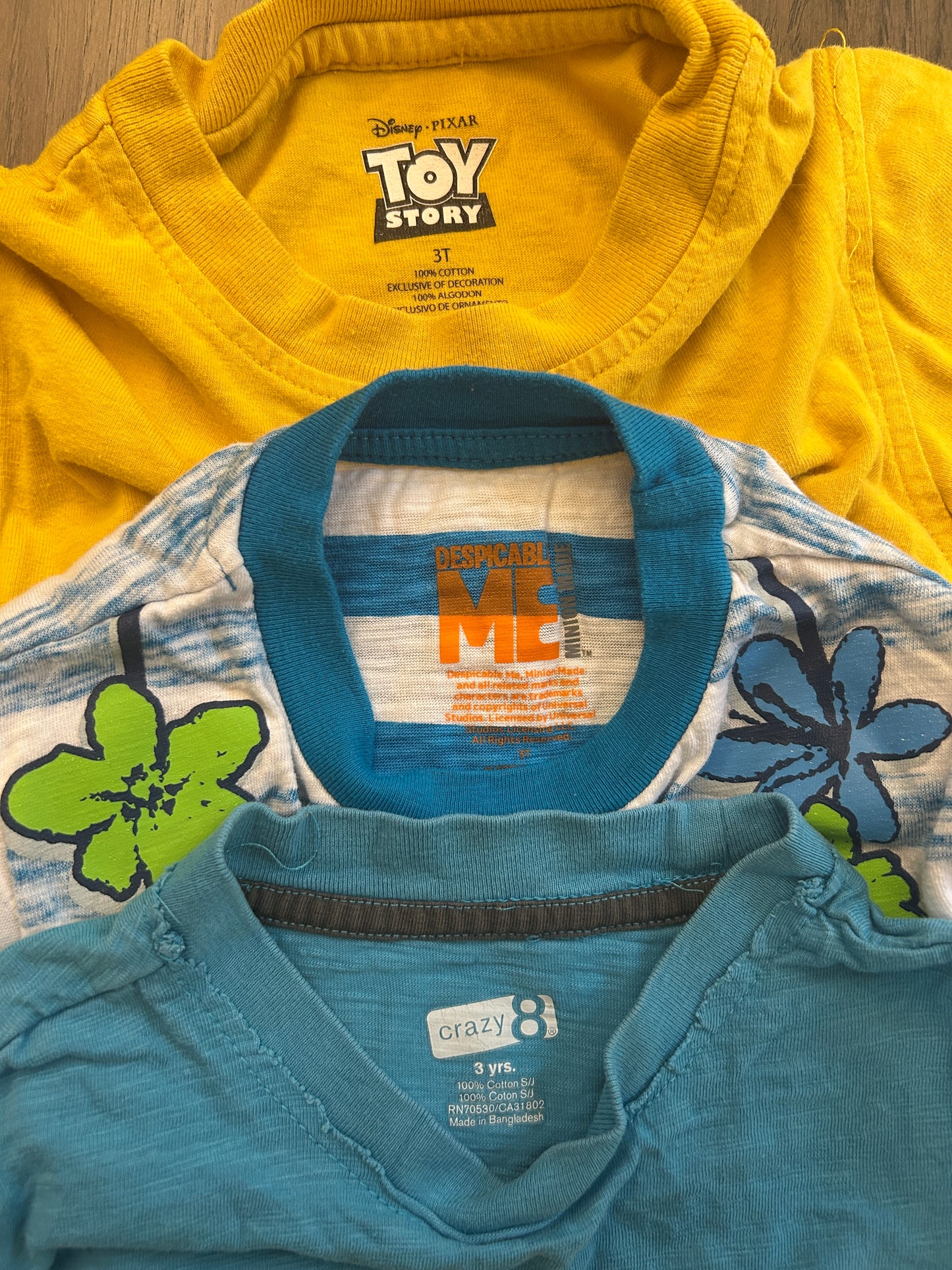 Lot of mixed brand, three short sleeve T-shirts, two long sleeve shirts, one tank top, two pants, boy, size 3T