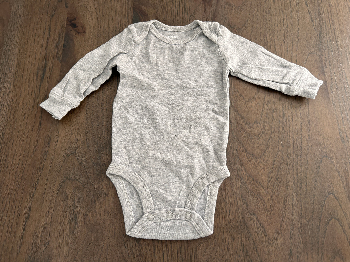 Lot of 4, boy or girl onesies, size 0-3, 3 months