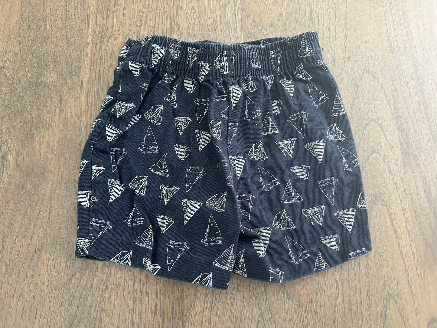 Lot of 4, boys shorts, size 12 months