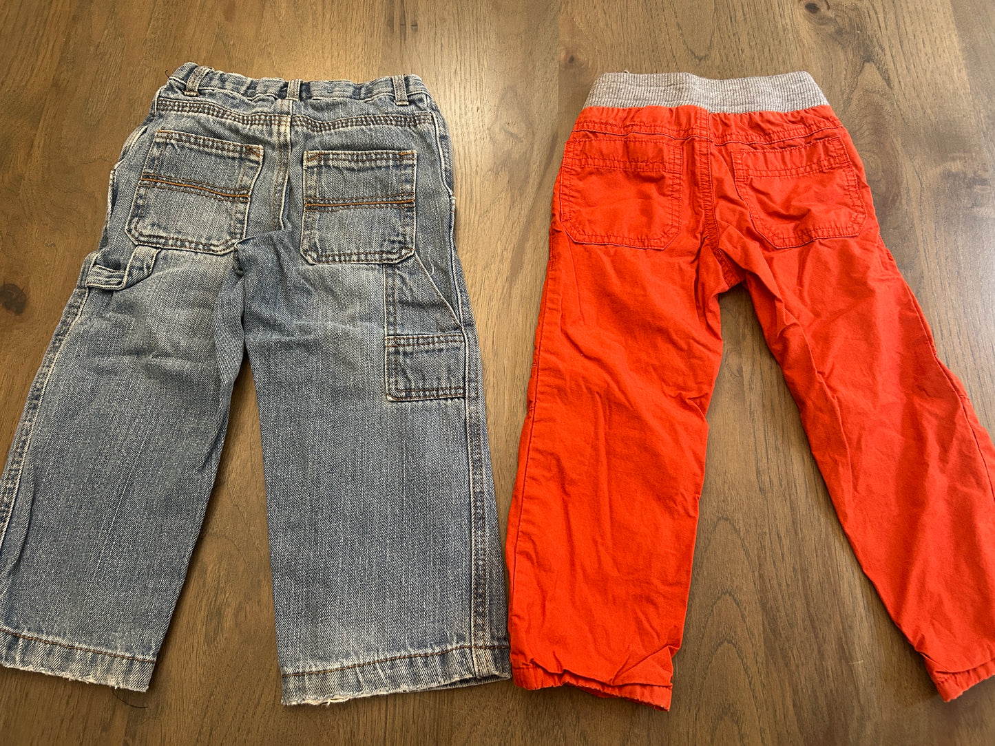 Lot of mixed brand, three short sleeve T-shirts, two long sleeve shirts, one tank top, two pants, boy, size 3T