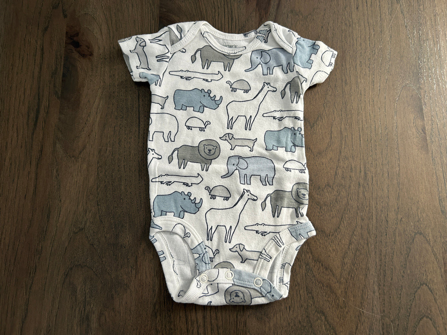 Lot of 6, boys short sleeved onesies, size 3 months