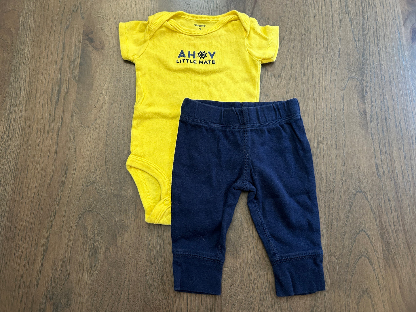Lot of Carter’s two onesies, four pants, boy, size 3 months
