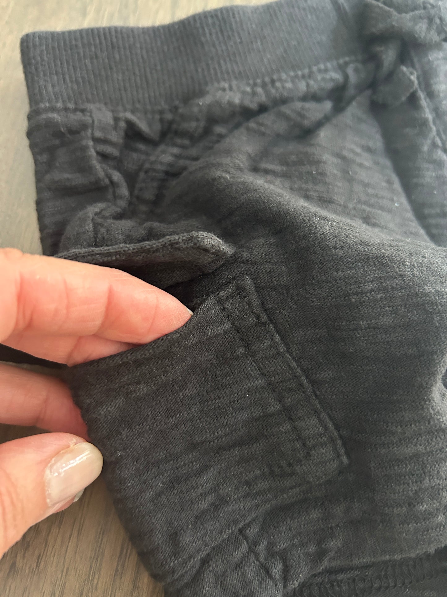 Lot of 4, boys shorts, size 12 months