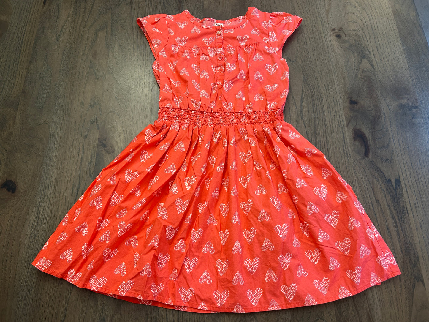 Lot of mixed brands, one dress, one tank, three shorts, one pant, girl, size 7