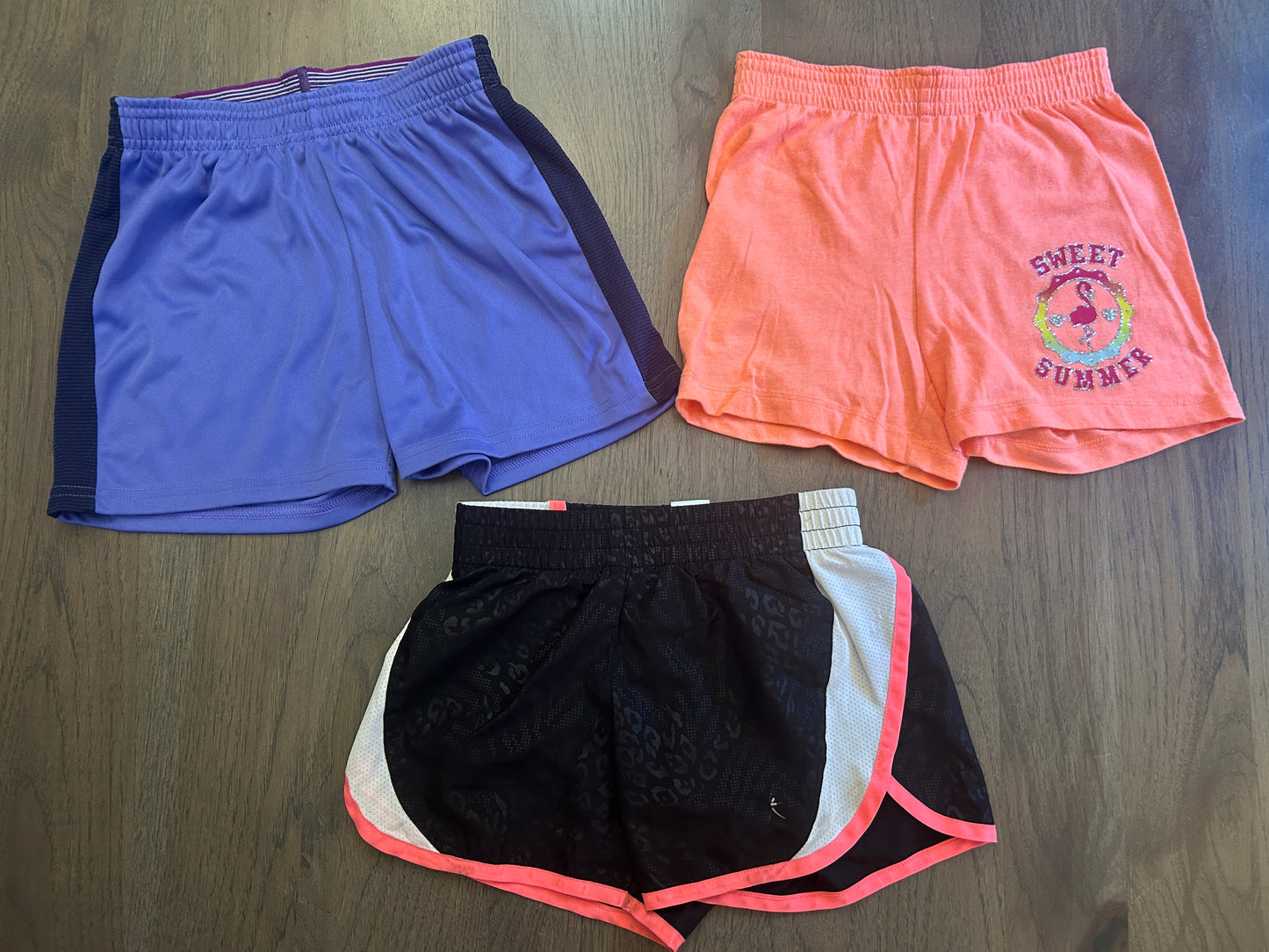 Lot of mixed brands, shorts, girl, size 6