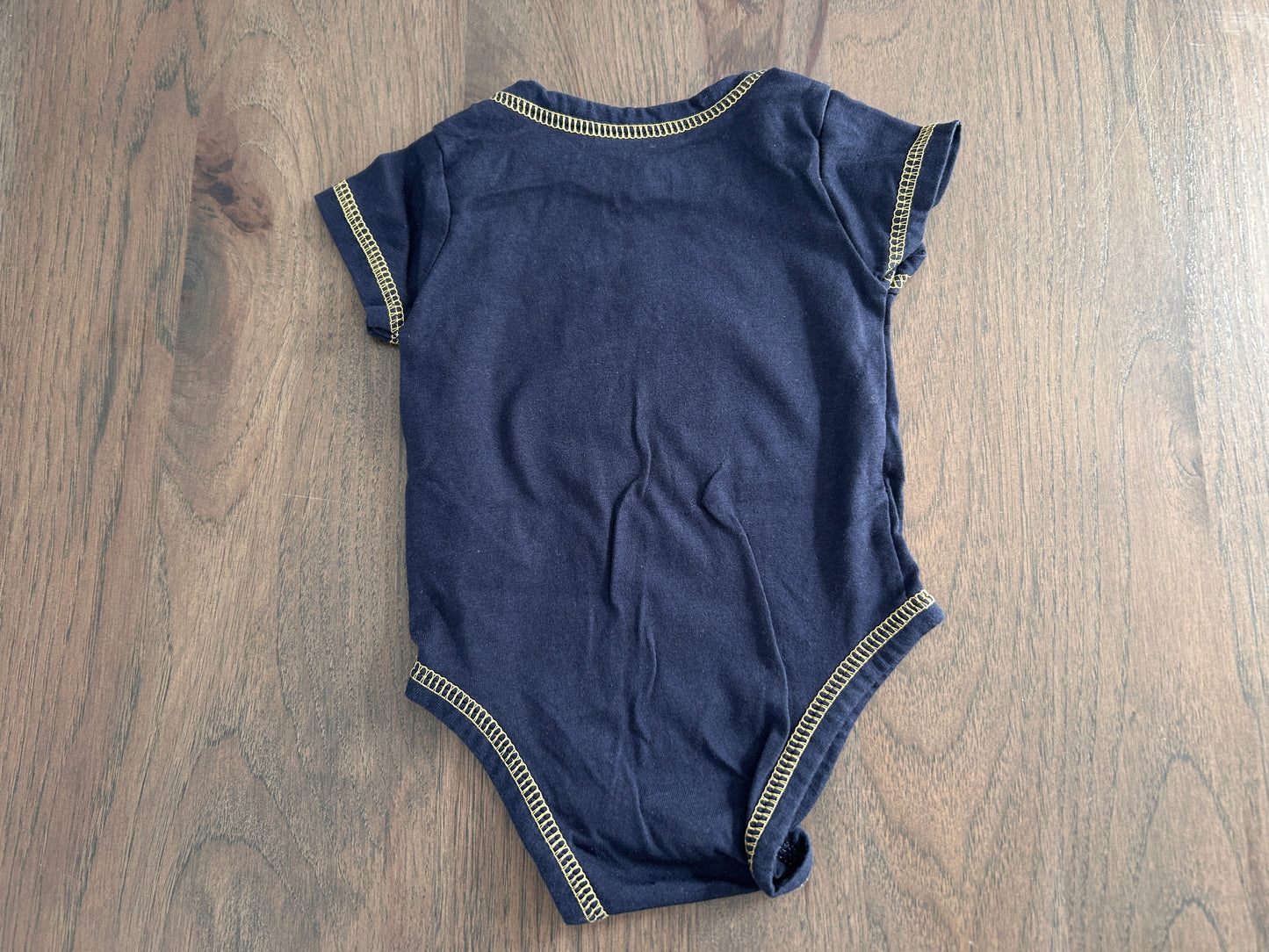 Lot of 6, boy, short sleeved onesies, size 0-3, 3-6 months
