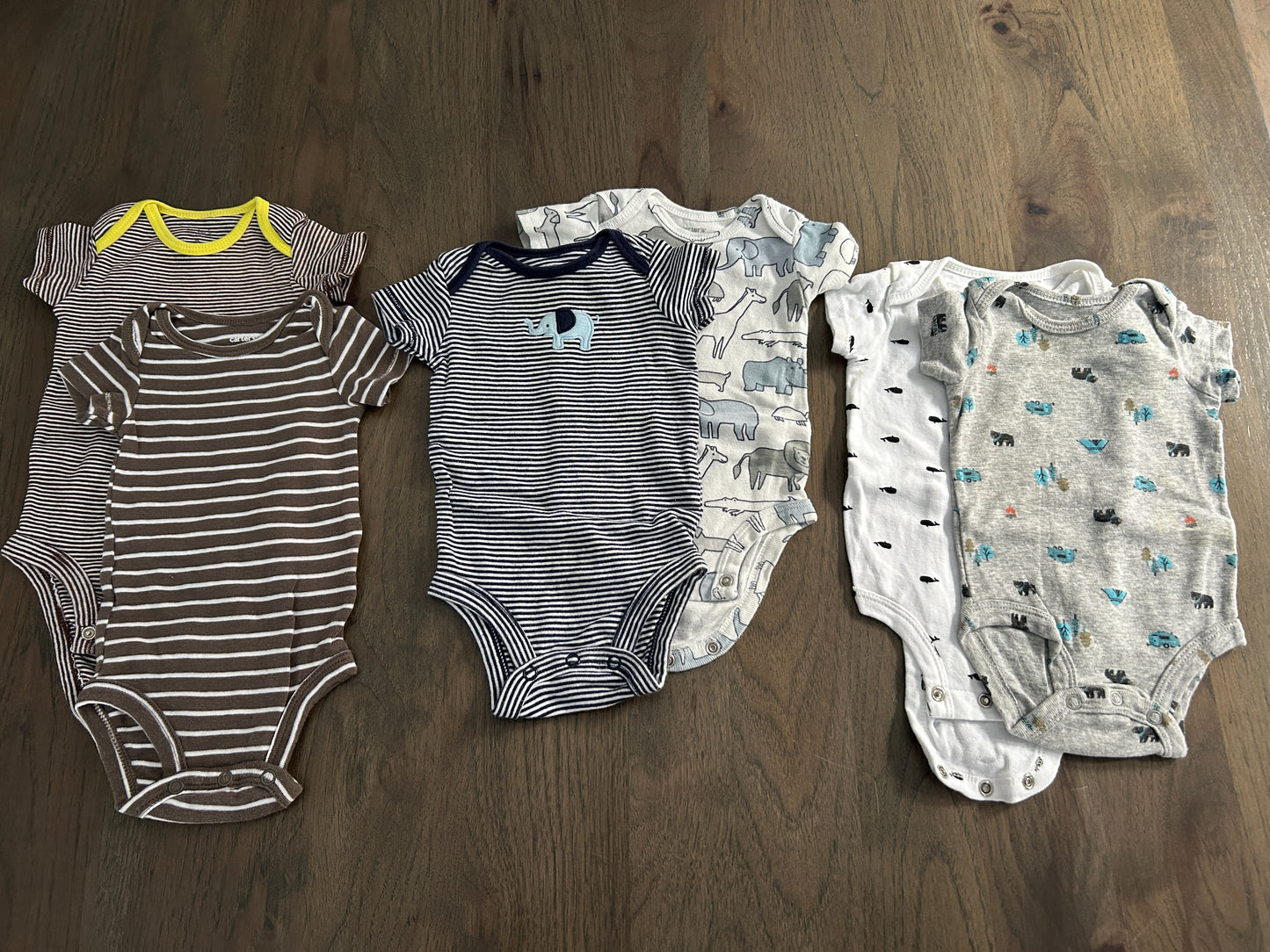 Lot of 6, boys short sleeved onesies, size 3 months