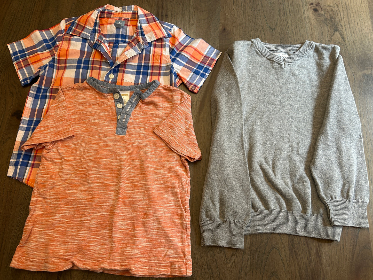 Lot of baby Gap, Children’s Place, Gymboree, Chaps, Carter’s, two long sleeve button up shirts, one short sleeve button up shirt, one short sleeve t-shirt with buttons, one sweater, boy, size 5T, 5, 5/6