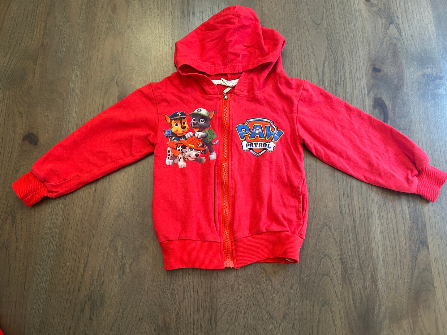 Lot of mixed brands, four long sleeve shirts, one short sleeve shirt, one hoodie zip up, two pants, boy, size 3T