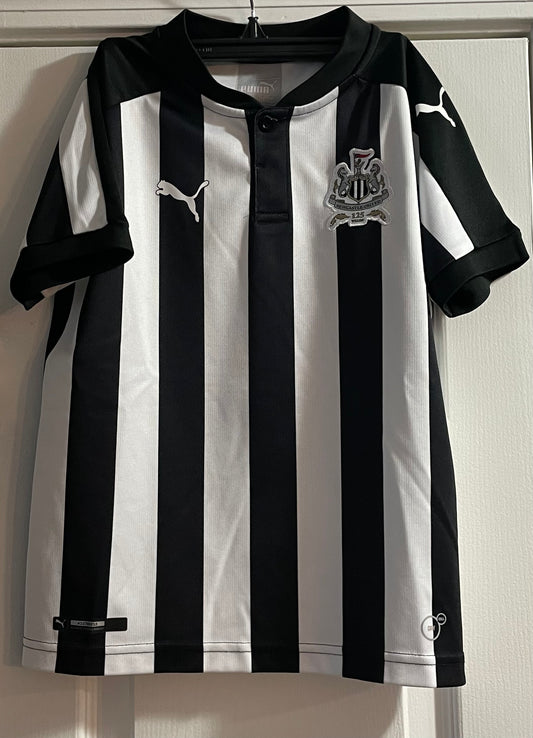 M Boys Jersey, Newcastle United Stripes