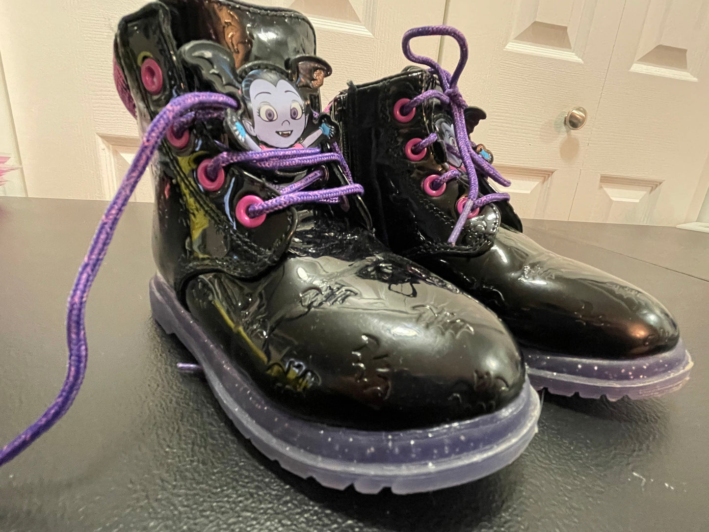9 Girls Boots, Black Patent Vampirina