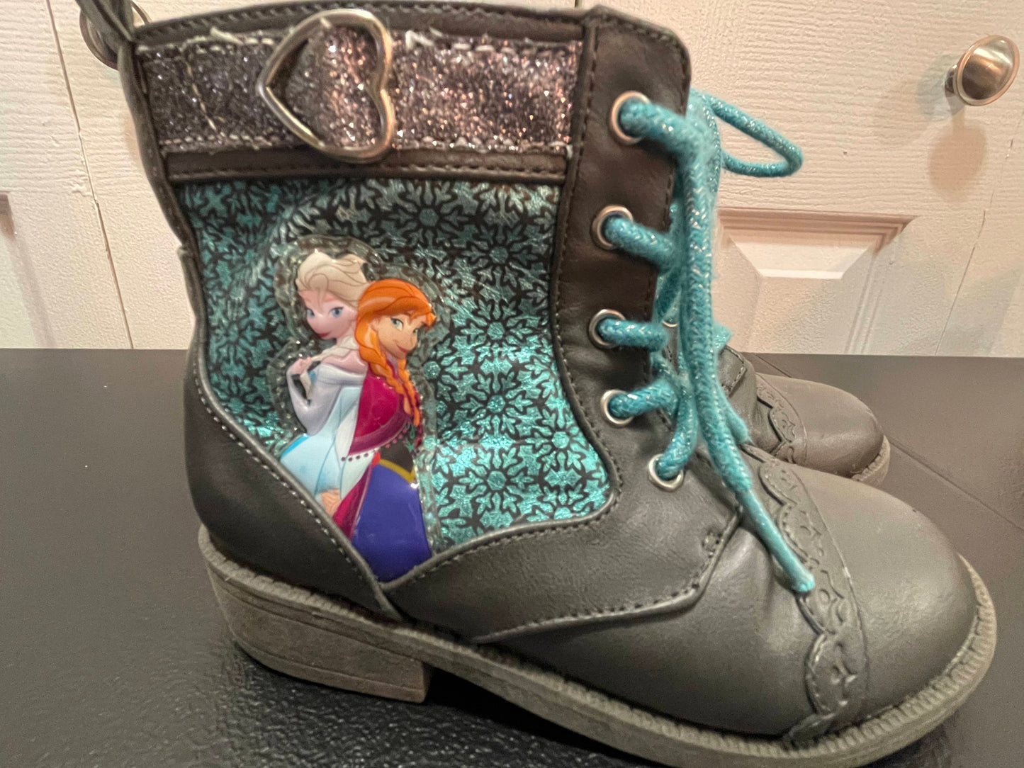 9 Girls Booties, Grey / Frozen