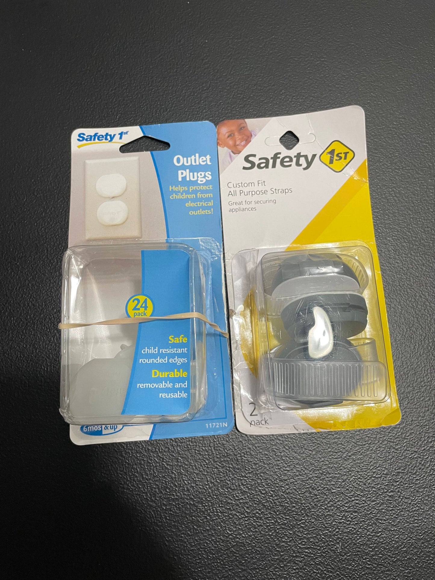 Outlet Plugs & Safety Straps