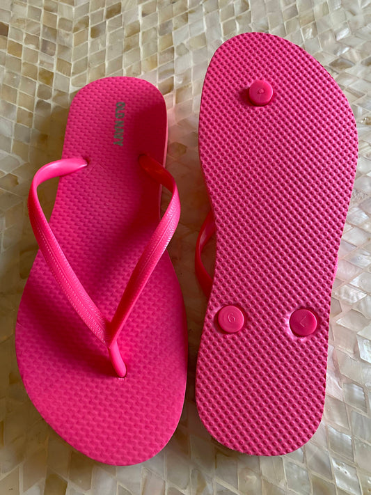 6 Adult Flip Flops