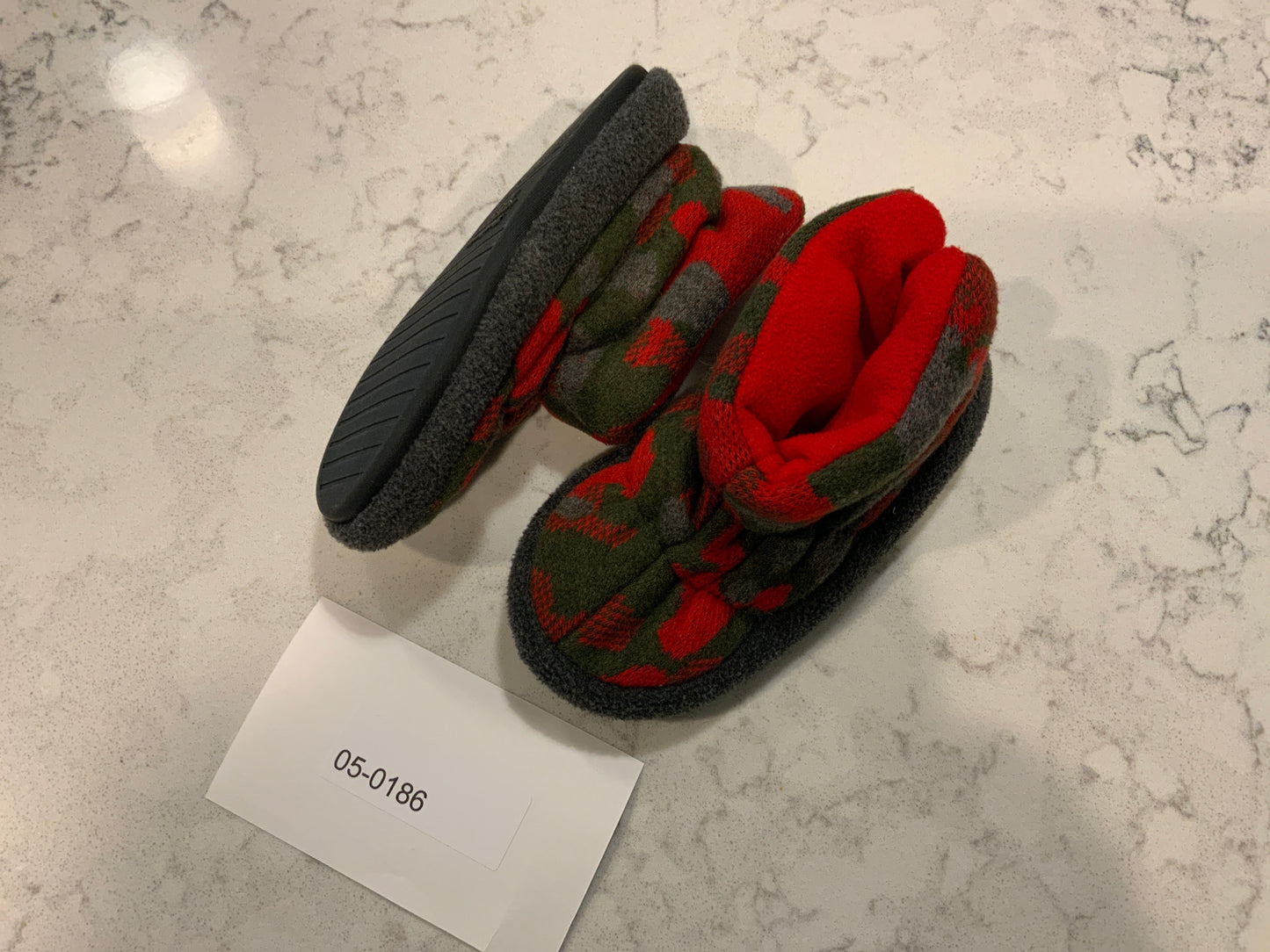 11/12 Toddler Boy Slippers