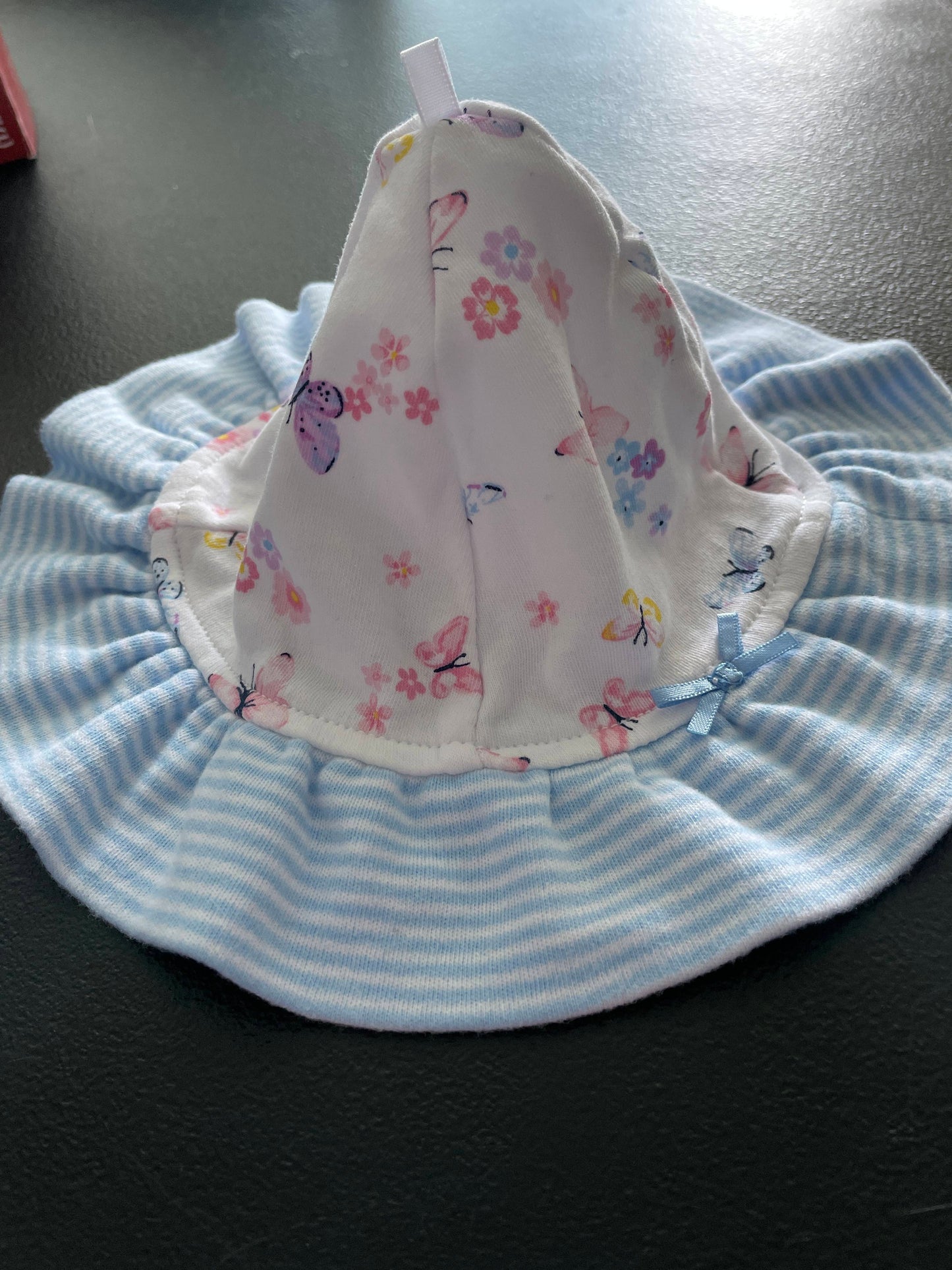 6M Infant Girls Bucket Hat, White & Blue, Butterflies