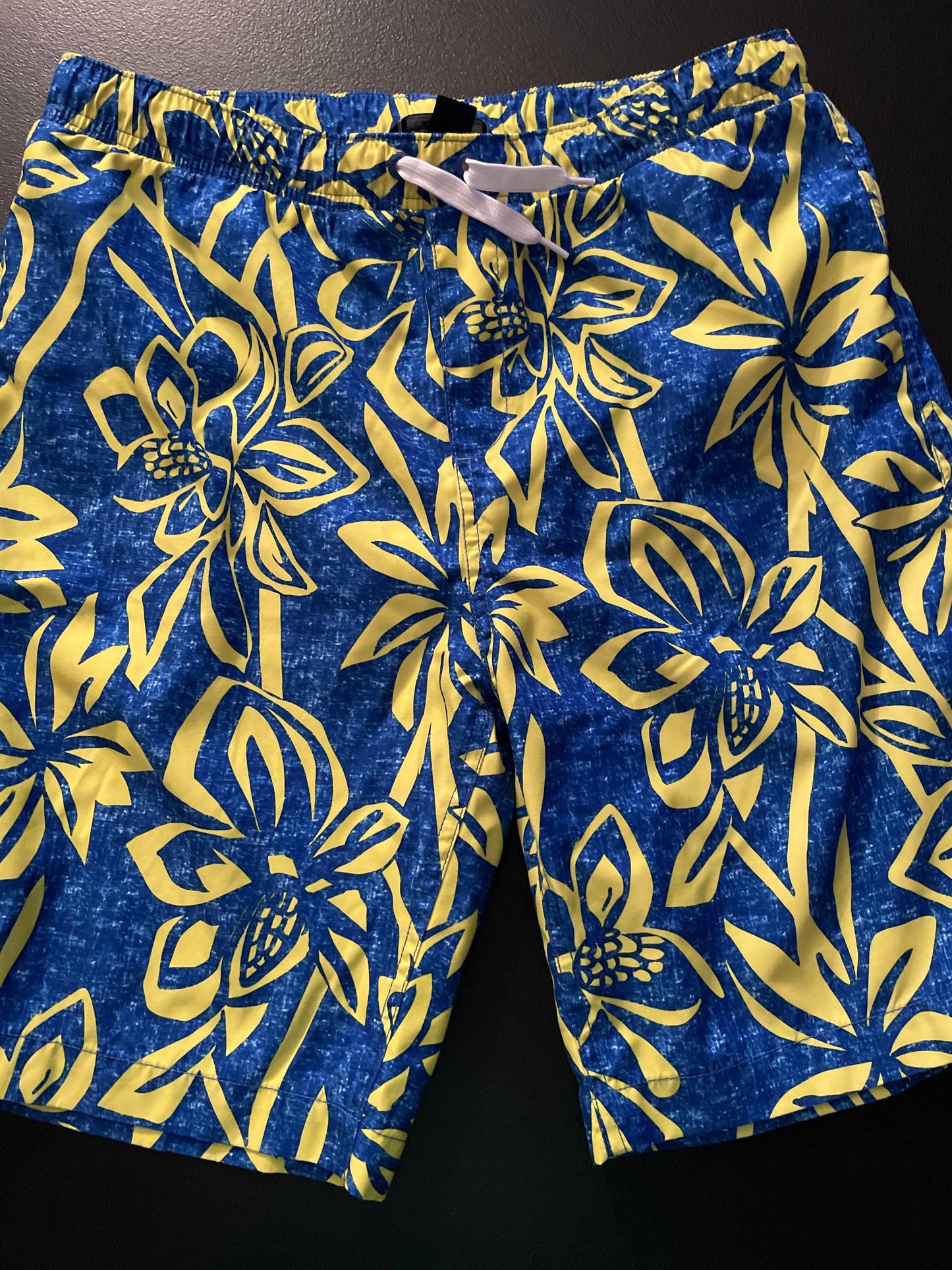 14/16 Boys Swim Trunks, Blue & Yellow, Hawaiian Floral