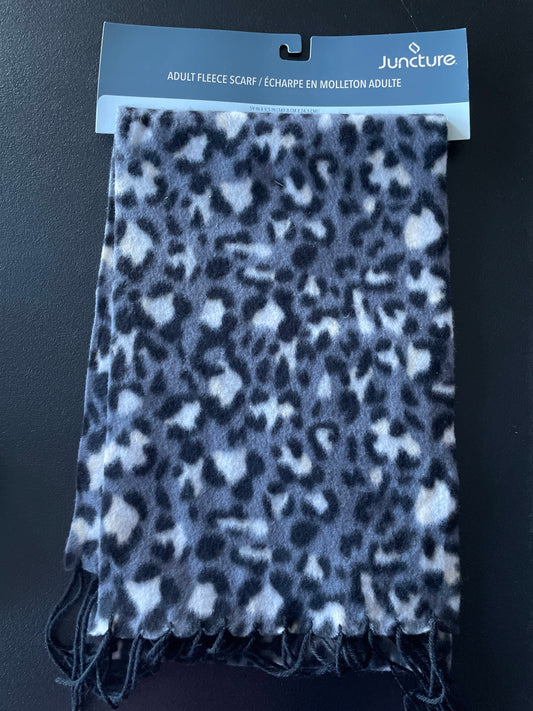 OS Womens Fleece Scarf, Gray, Animal Print