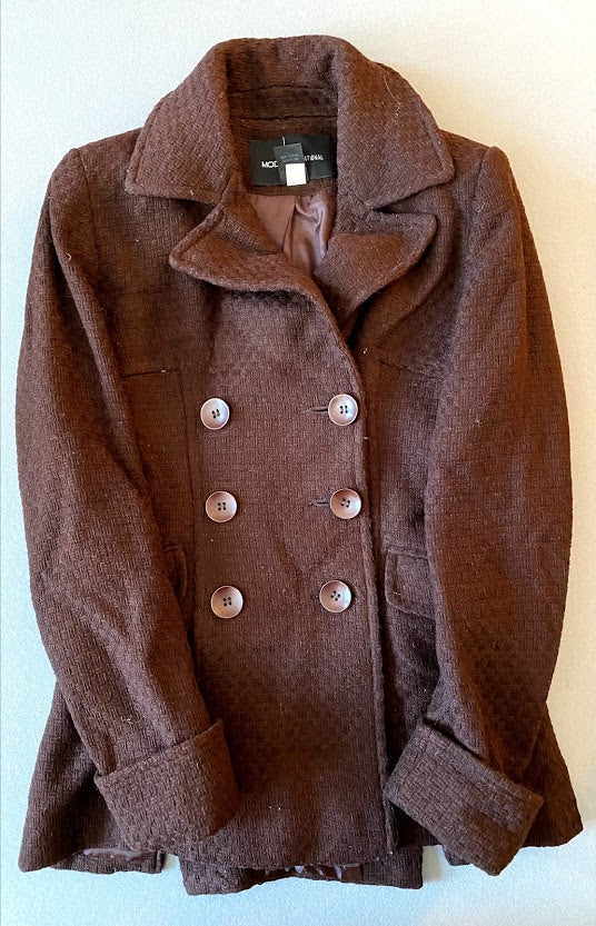 XXS Juniors, Brown Coat