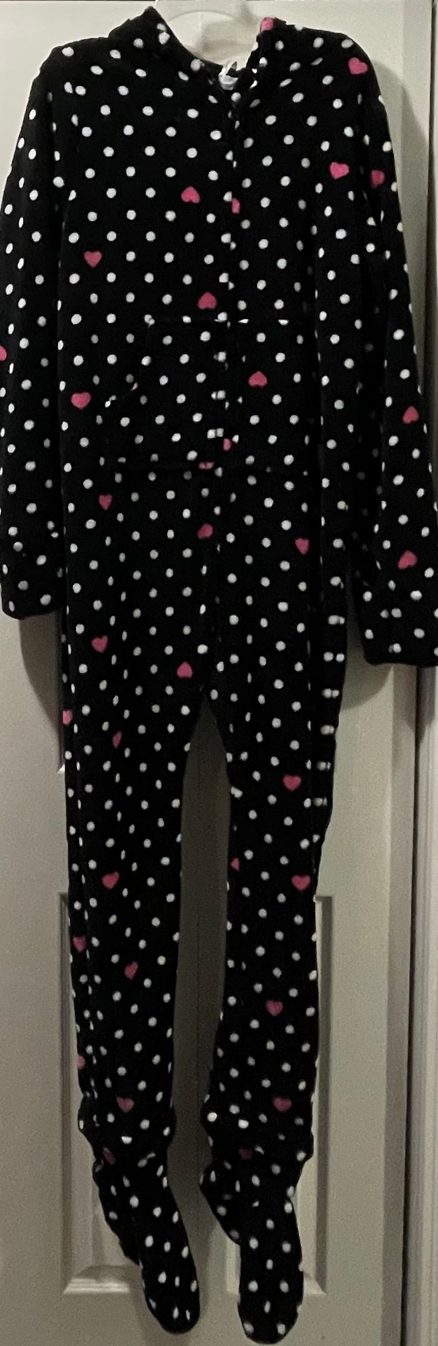 M Womens Onesie PJ, Black, Pink Hearts